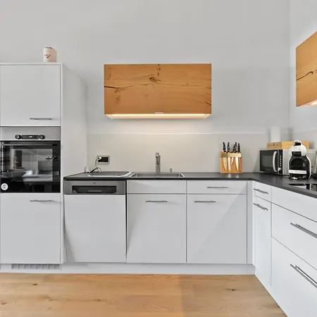 Stilvolle 2.5 Naehe Skigebiet *