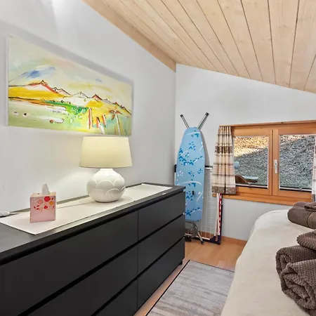 Stilvolle 2.5 Naehe Skigebiet *