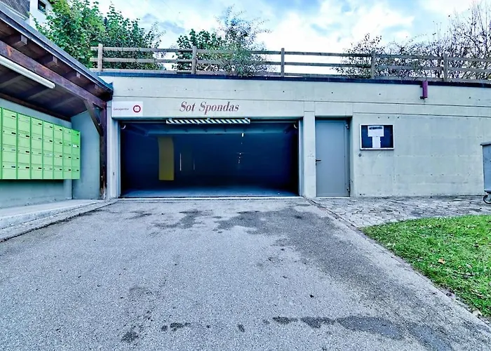 Appartement Stilvolle 2.5 Naehe Skigebiet Savognin