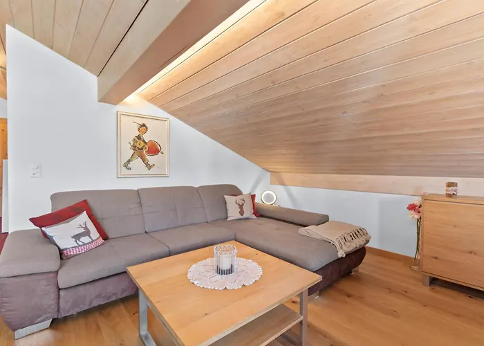 Stilvolle 2.5 Naehe Skigebiet Savognin